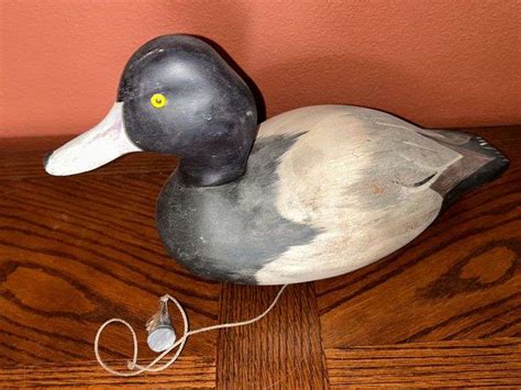 KINGSBURY DECOYS BLUEBILL DECOY - McLaughlin Auctioneers, LLC- mc-bid.com