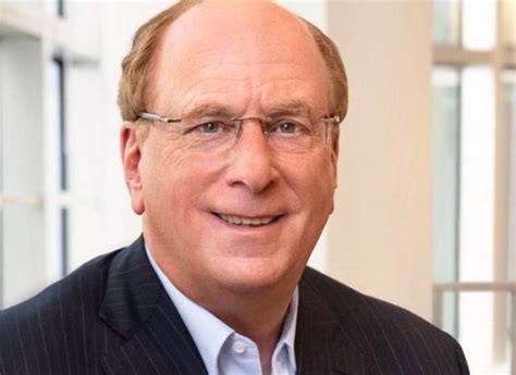 Larry Fink CEO de BlackRock está ineresado en los ETF de Ethereum