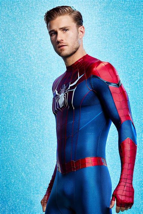 Southampton S Luke Shaw Wear Spider Man 2 Suit Blu Openart