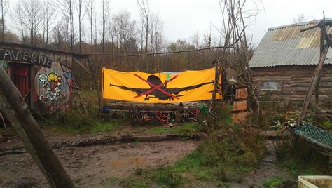 Abandon de Notre Dame des Landes réactions des élus bretons France Bleu