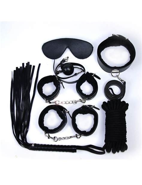 Get The Branded Bdsm And Bondage Kit By Kamuk Life Medium