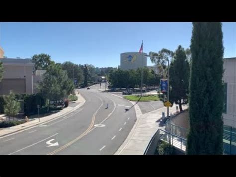 University of California, Irvine (UCI)- Campus Tour - YouTube