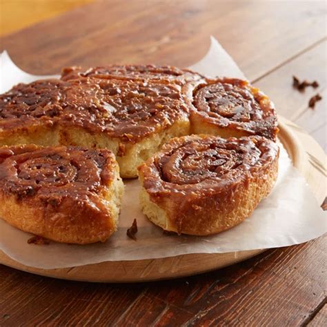 Quick Cinnamon Sticky Buns