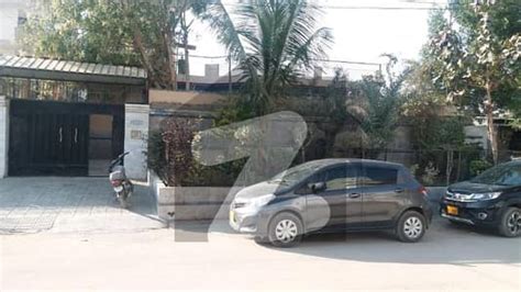 Sq Yd Well Maintain Luxury Single Storey House For Sale Bed Block