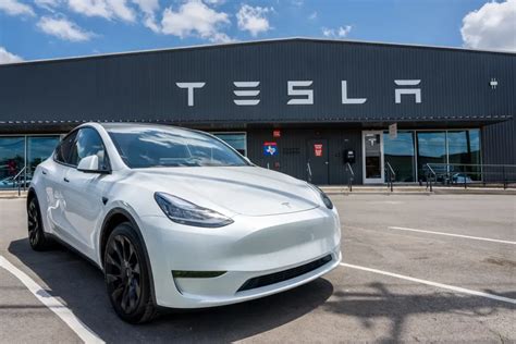 Elektrikli Araçlar Denince Akıllara Ilk Gelen Tesla Model Y Ve Tesla