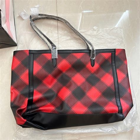 Victoria Secret Tote Bag Vs Victoria Secret Limited Edition Plaid