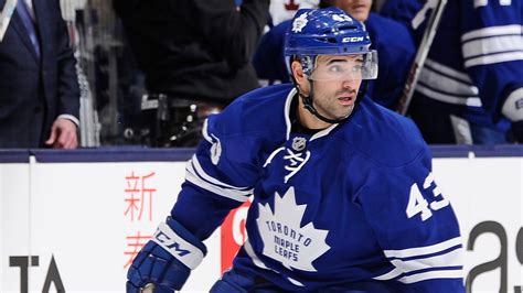 Travers La Lnh Nazem Kadri Sera Laiss De C T Par Les Maple Leafs