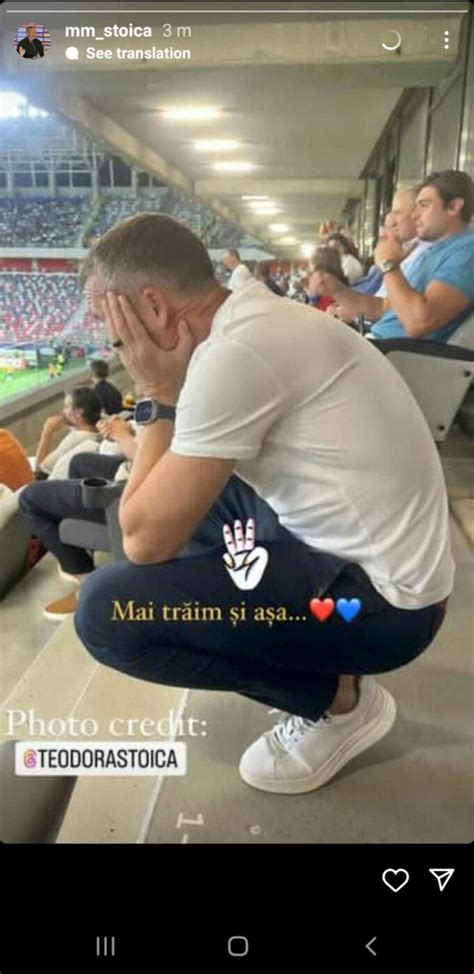 Cum a fost fotografiat Meme Stoica în timpul meciului FCSB