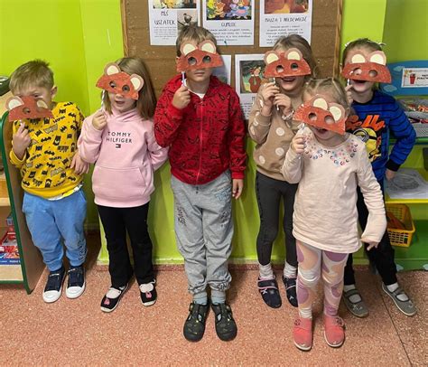 Zesp Edukacyjny W Trzcielu Przedszkole Bajkowe Nutki Praca