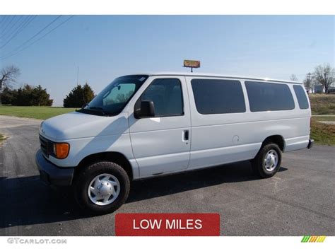 2007 Oxford White Ford E Series Van E350 Super Duty XL 15 Passenger