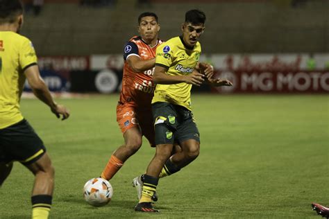 Copa Sudamericana César Vallejo Cae De Local 1 0 Ante Defensa Y Justicia Noticias Agencia