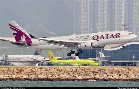 A Acg Qatar Airways Airbus A Photo By Wong Chi Lam Id