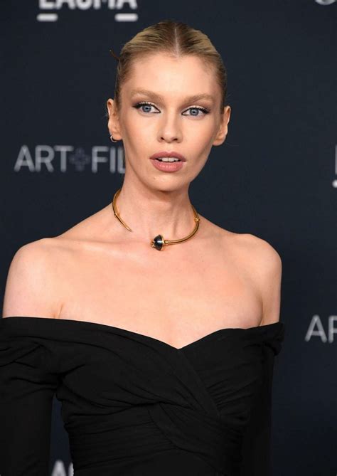 Stella Maxwell Lacma Art Film Red Carpet In Los Angeles 11052022