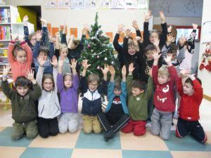 Sapin Dans La Classe Des GS CE1 Ecole La Petite Trousse Saint Maurice