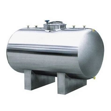 Stainless Steel SS Horizontal Tank For Industrial Capacity 1000 5000