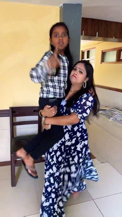 भाई भाई उसने मुझे मारा है😭trending Viral Shortvideo Viralvideo