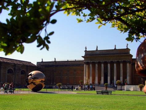 Ancient Rome Monuments: 13 Must-Visit Roman ruins in Rome - World By Isa