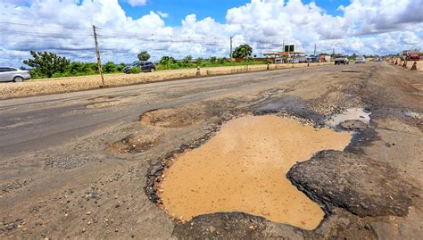 Buracos causam prejuízos e atrapalham trânsito na BR 316 em Teresina GP1