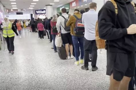 Live As Huge Birmingham Airport Queues Videoed After Medical Emergency