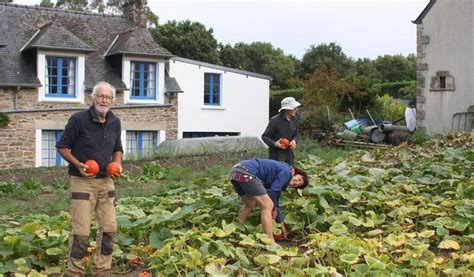 Dinan Les Jardins Associatifs Font Rimer Mara Chage Et Solidarit