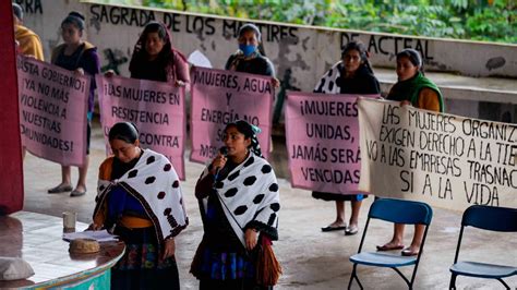 Mujeres Indígenas Protestan En Los Altos De Chiapas Por El 8m