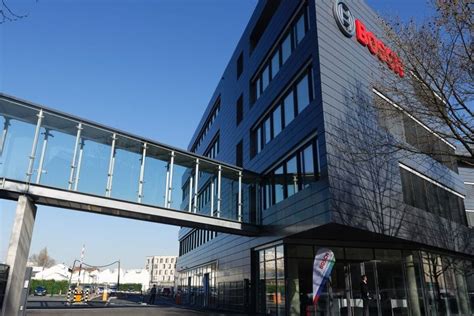 Bosch France agrémente son siège de Saint-Ouen d'un campus innovation ...