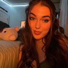 Omwhore Nude Leaks Fapopedia