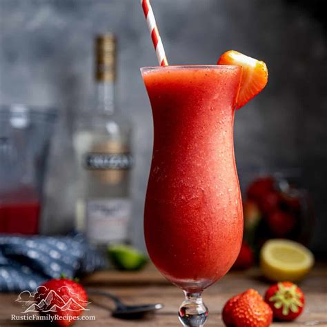 Frozen Strawberry Daiquiri Recipe With Simple Syrup