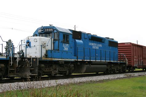 Iais Railfans Photo Gallery Llpx Conductor S Side Front