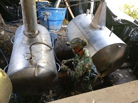 Ej Rcito Incaut Al Eln Cuatro Toneladas De Coca Na En Nari O Diario