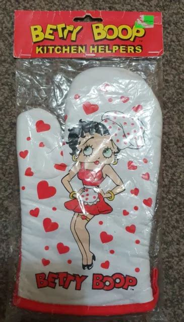 VINTAGE BETTY BOOP Oven Mitt 2004 By King Features Syndicate Brand New