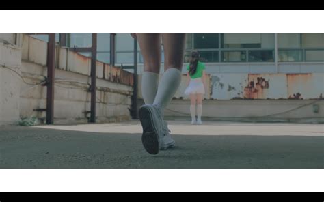 LOOΠΔ에 있는 핀