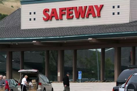 safeway  pay  fine