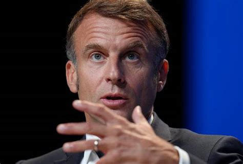 Presiden Emmanuel Macron Sifatkan Kematian Yahya Sinwar Sebagai