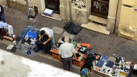 Marseille Une P Tition Pour D Localiser Les Vendeurs La Sauvette