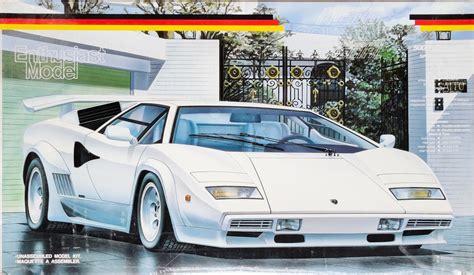 Fujimi Koenig” Lamborghini Countach Special 5000 Quattrovalvole