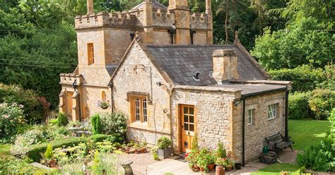 This Tiny Castle In England Packs In A Lot Of Magic Small Castles