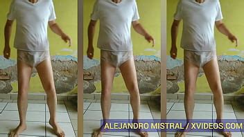 Hombre Gay Bailando En Ropa Interior Blanca Mojada Trusas Calzoncillos