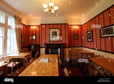 Station Tea Room Hi Res Stock Photography And Images Alamy