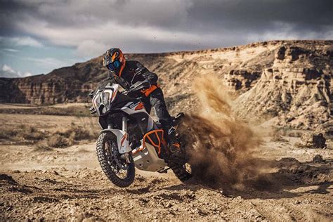 New KTM 1290 Super Adventure R is a globe-trotting rally raider | MCN