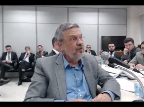 Palocci diz que acertou propina para filho de Lula em negociação de MP