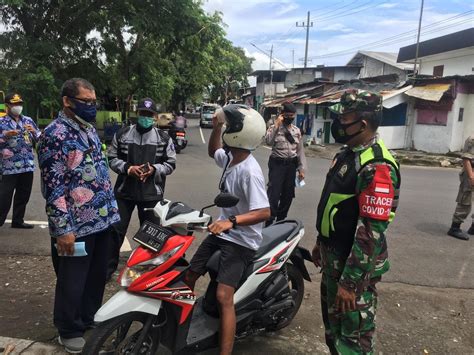 Malang Post Patroli Gabungan PPKM Mikro Petugas Himbau