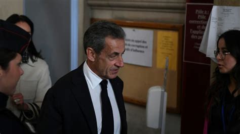 Berliner Tageszeitung Frankreichs Ex Präsident Sarkozy in