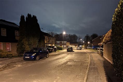 Oakfields Pound Hill Crawley Robin Webster Cc By Sa Geograph