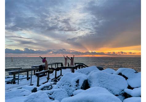 Scandinavian winter swimming - We Are Planet Explorers