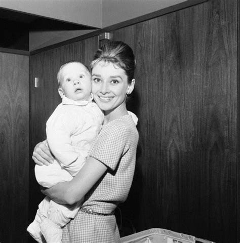 Audrey With Her Son Sean In 1961 Audrey Hepburn Photos Audrey