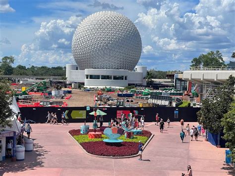 Walt Disney World Monorail Epcot