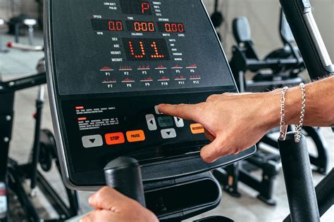 Elíptica VE9 Etenon Etenon Fitness