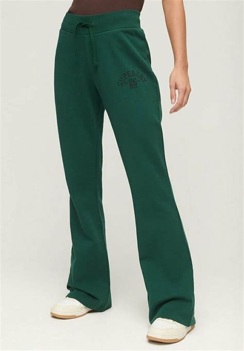 Superdry Athletic Essential Flare Jogginghose Dark Pine Green Grün