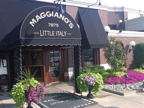 Fantastic food and service - Review of Maggiano's Little Italy, Kenwood ...